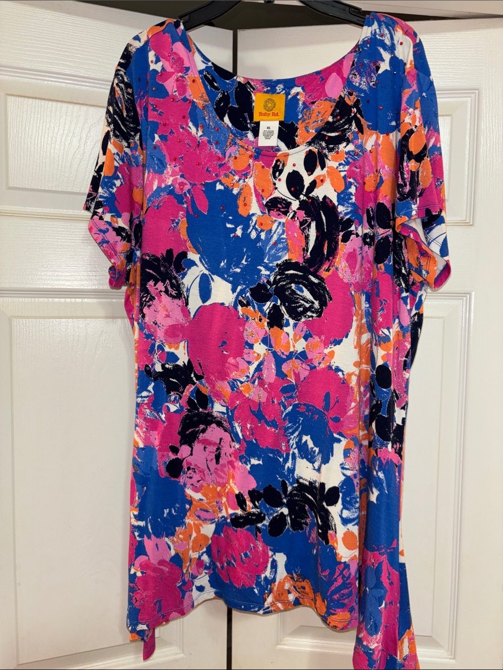 Ruby Rd. Bright Floral Scoop Neck Top in Pink, Blue, Orange, Black XL